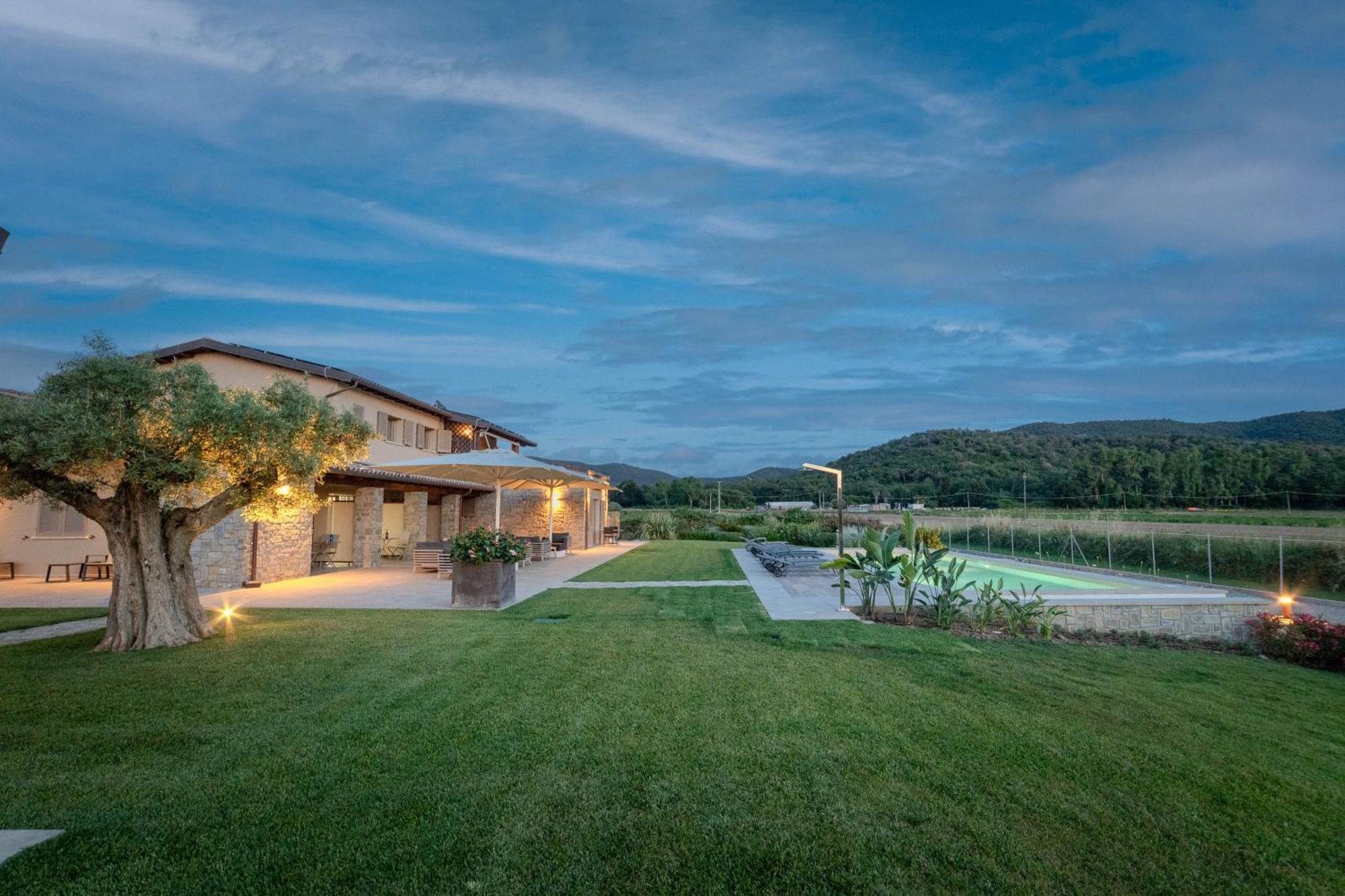 Casa Vacanze Le Querce Castiglione della Pescaia Exterior photo